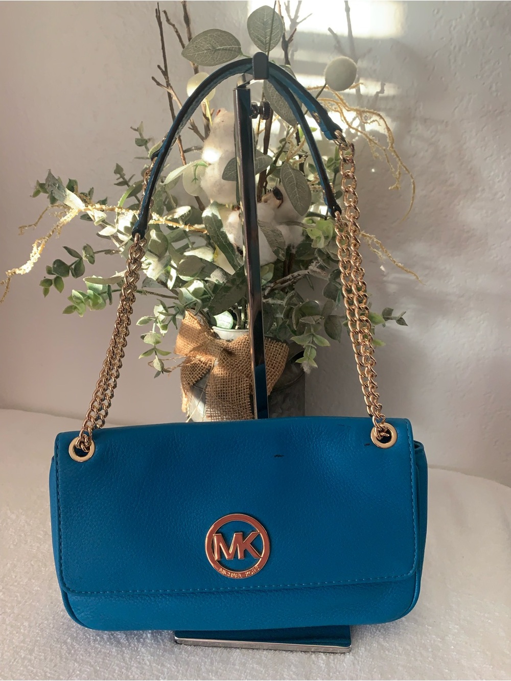 Michael Kors Blue Leather Shoulder Bag with Gold Chain